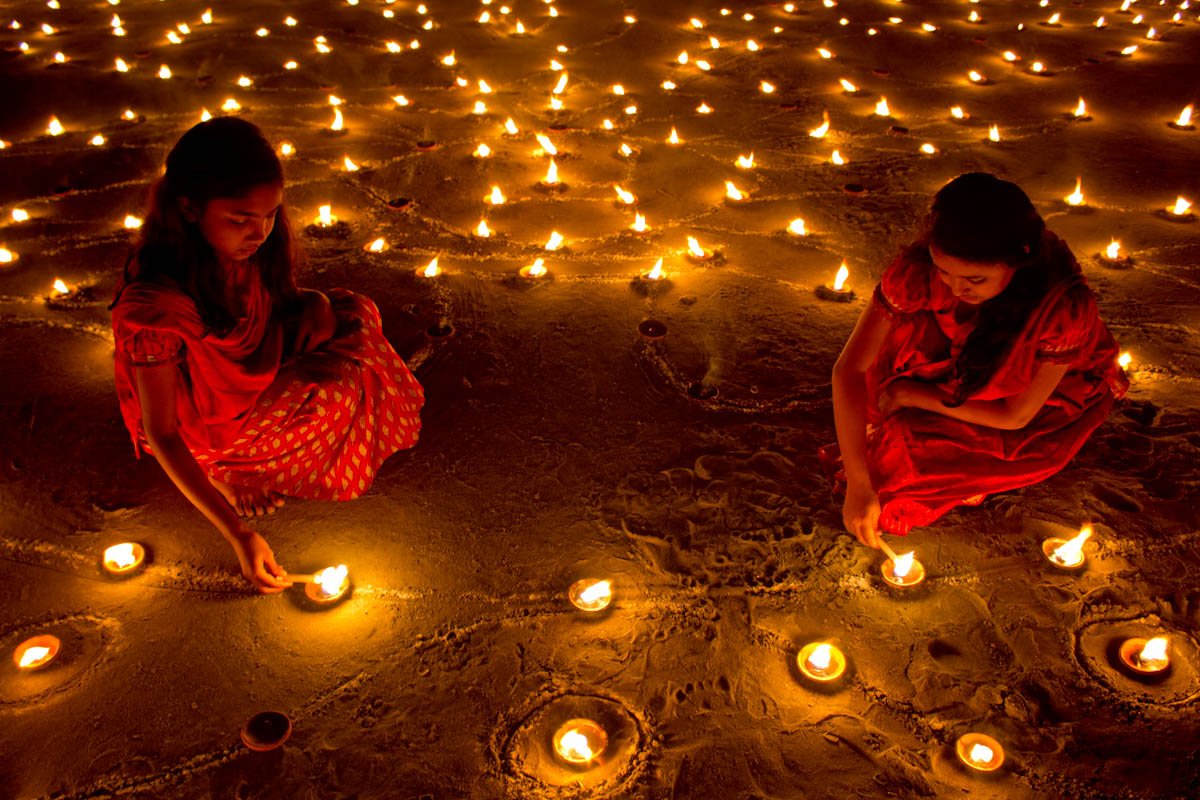 Diwali ,History behind the festivals like Valentine's day! - voxytalksy