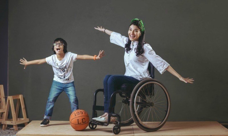 Muniba Mazari, Pakistan